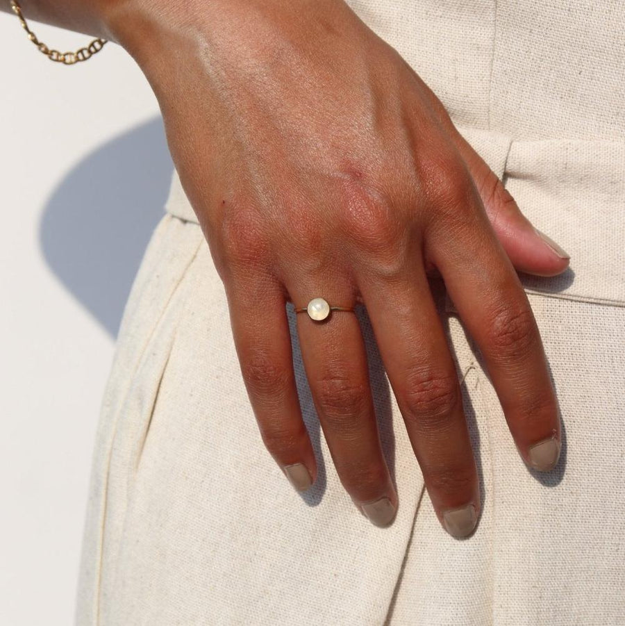 Moonstone Ring 6mm