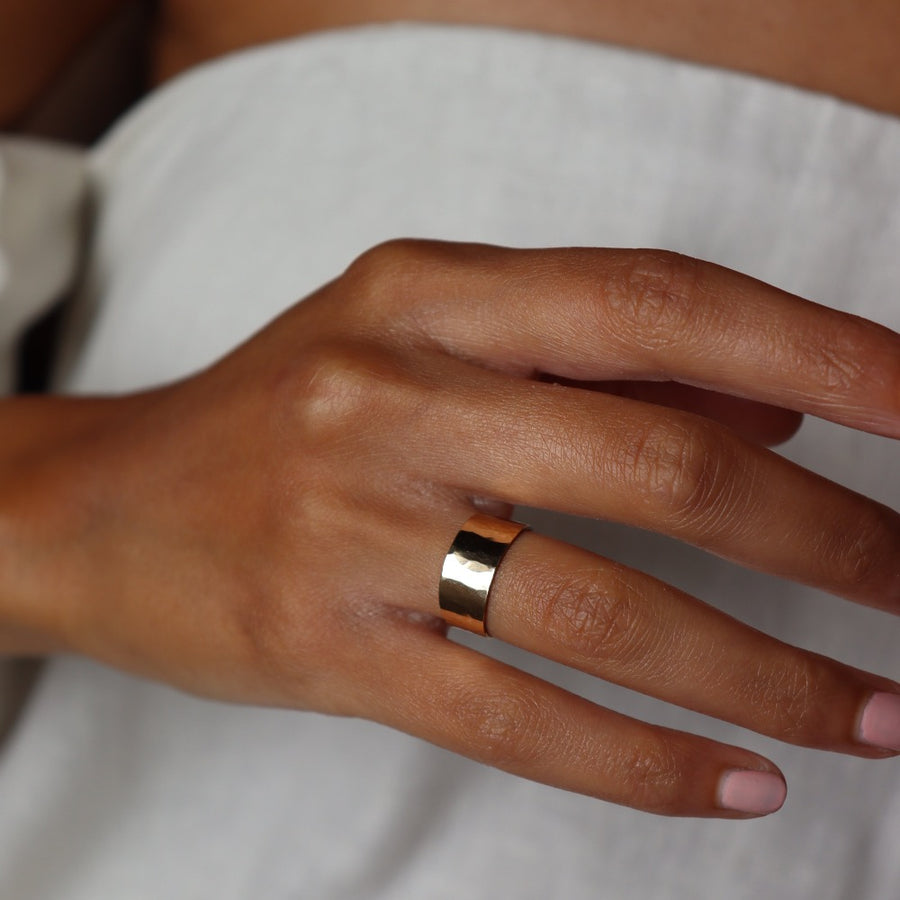 Model wearing 14k gold fill Luxe ring 